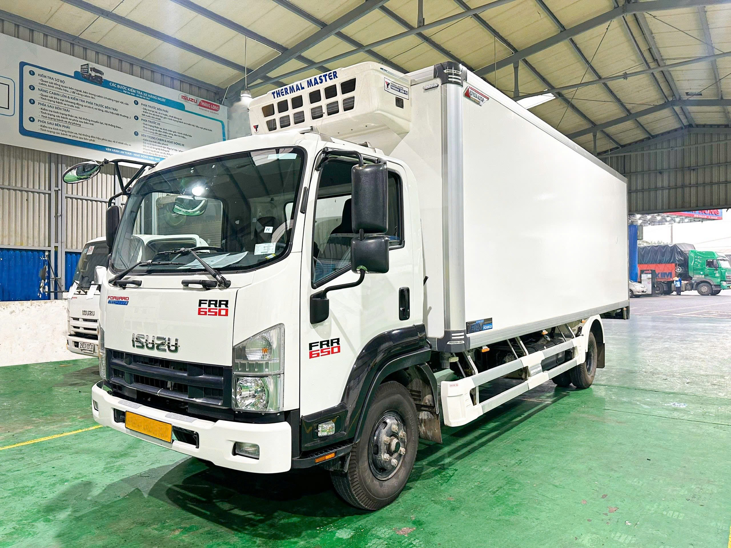 cho thuê xe tải đông lạnh